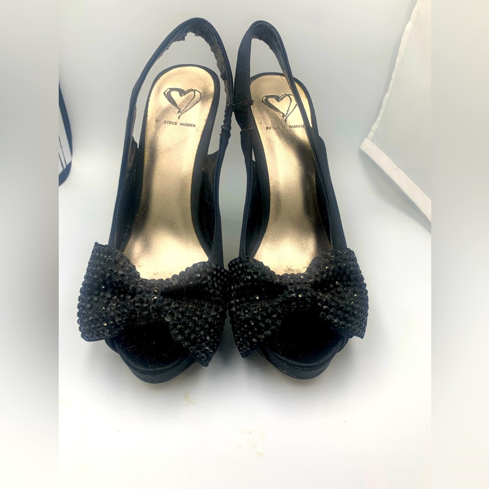 Steve Madden Black Rhinestone Bow Tie Shows Gently Used size 7.5